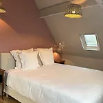 De L'abbaye De Hotel Longpont