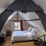 De L'abbaye De Hotel Longpont