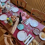De L'abbaye De Hotel 3*