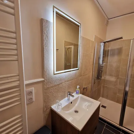 Hotell De L'abbaye De 3*