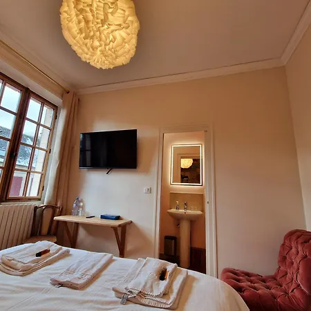 Hotel De L'abbaye De Longpont