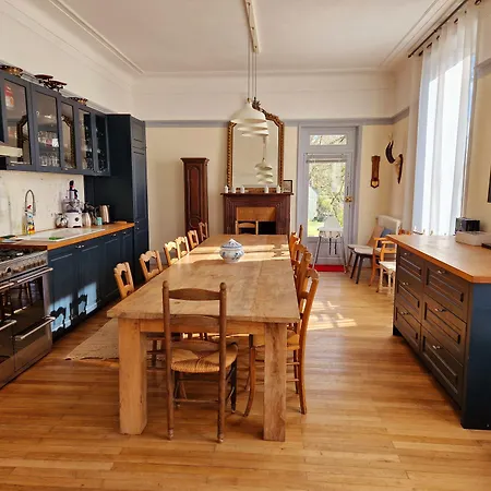 Hotell De L'abbaye De Longpont