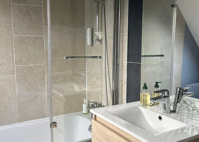 Hotel De L'abbaye De Longpont