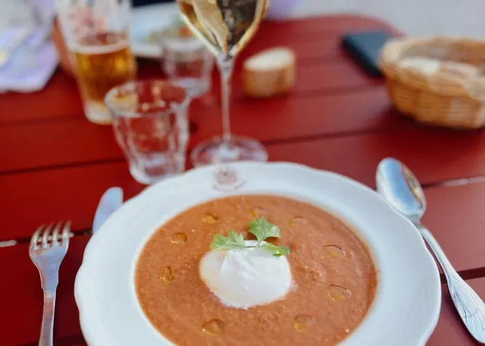 De L'abbaye De Hotel 3*