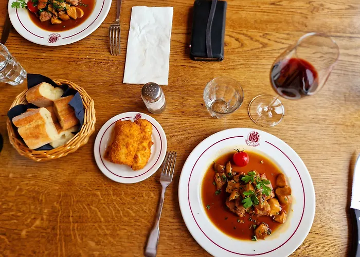 De L'abbaye De Hotel 3*