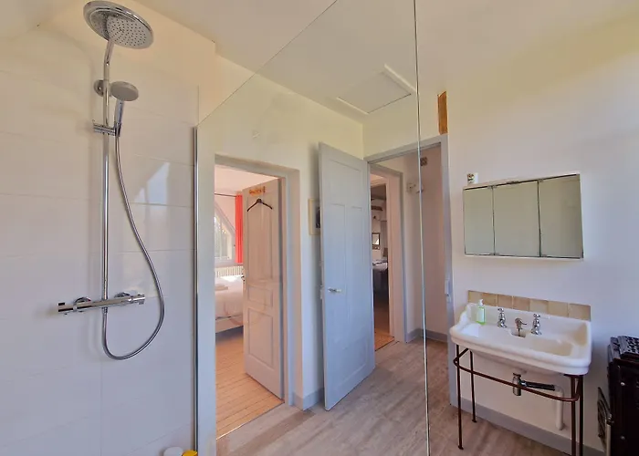 Hotel De L'abbaye De 3*